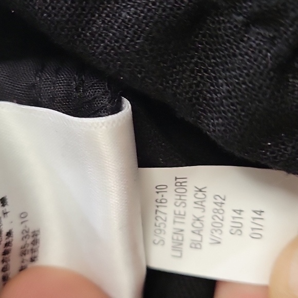 Old Navy Womens Black Linen Tie Waist Shorts Size 10 - Picture 13 of 13